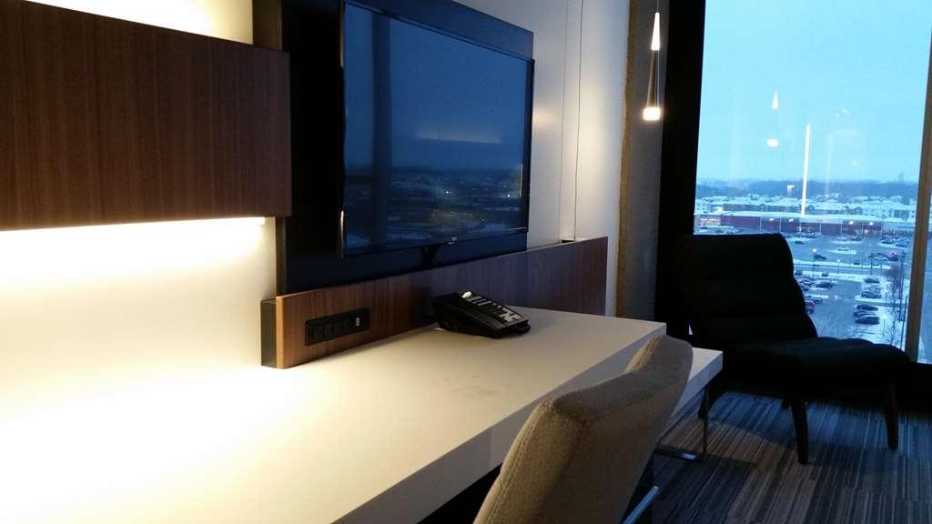 Grand Times Hotel Drummondville Dış mekan fotoğraf