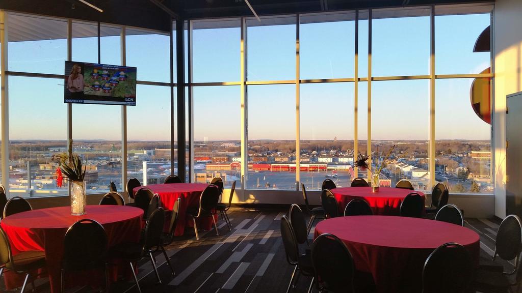 Grand Times Hotel Drummondville Dış mekan fotoğraf