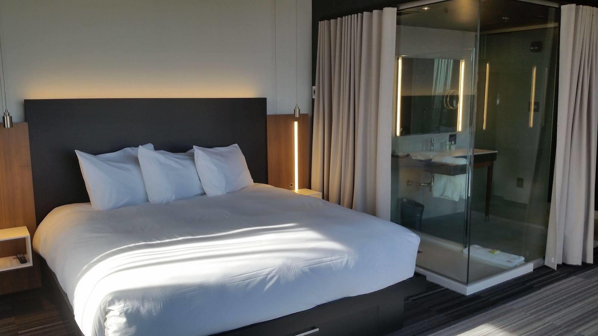 Grand Times Hotel Drummondville Dış mekan fotoğraf